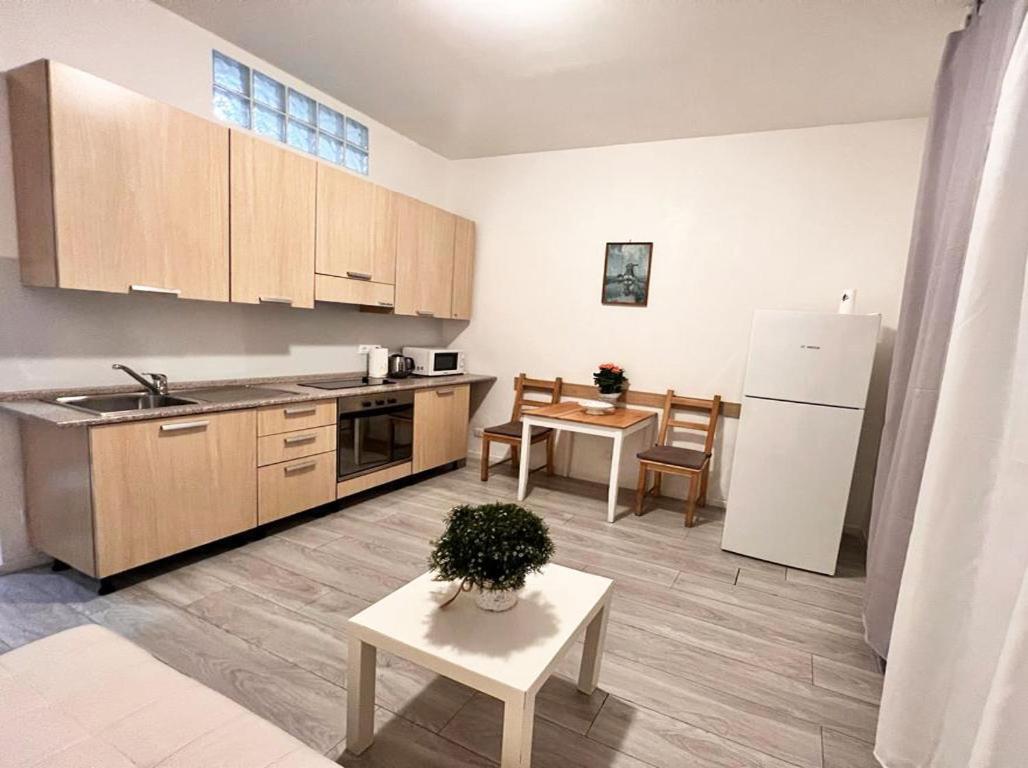 Savona Magnifico Sole Mare 150 M Wifi Climatcontrol Apartment Exterior photo